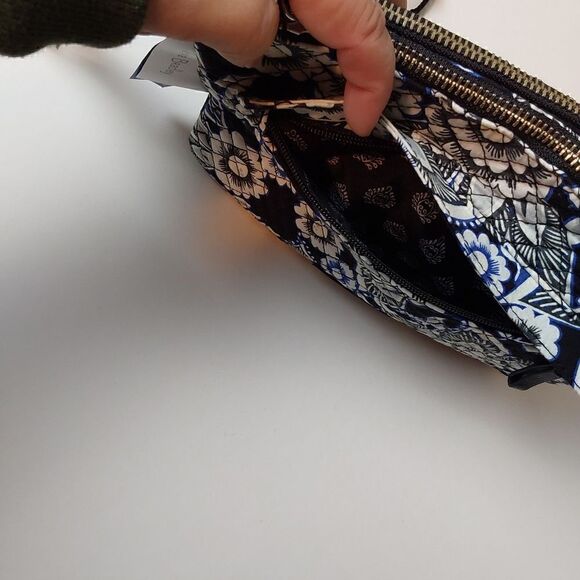 Vera Bradley Custom Crossbody New - Picture 8 of 10